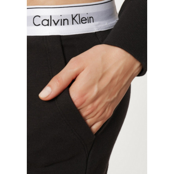 Dámské tepláky Calvin Klein černé (QS5716E-001)